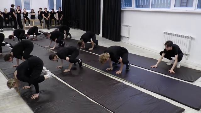 1 курс. Сценическое движение. 19.01.22 смотреть онлайн