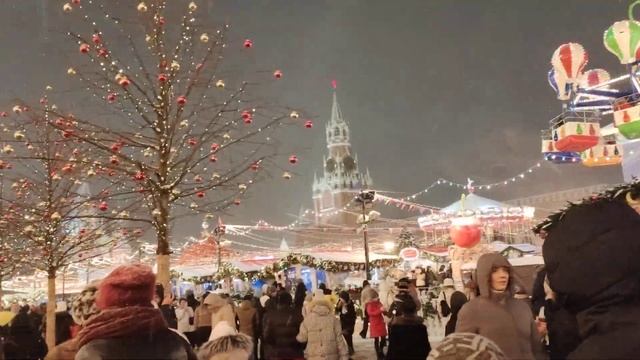 КРЕМЛЕВСКАЯ ЕЛКА.КРАСНАЯ ПЛОЩАДЬ.19.12.21 смотреть онлайн