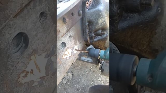 Замена левой части рамы Скания смотреть онлайн