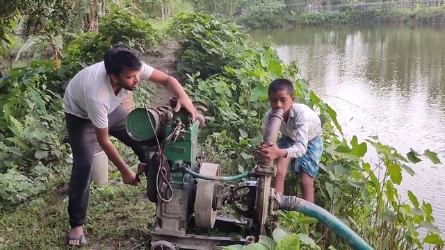 Colourful water pumping machine 2hp kirloskar 5HP Solar Pump Motor смотреть онлайн