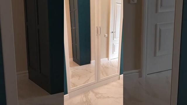 Встроенный зеркальный шкаф в прихожую смотреть онлайн