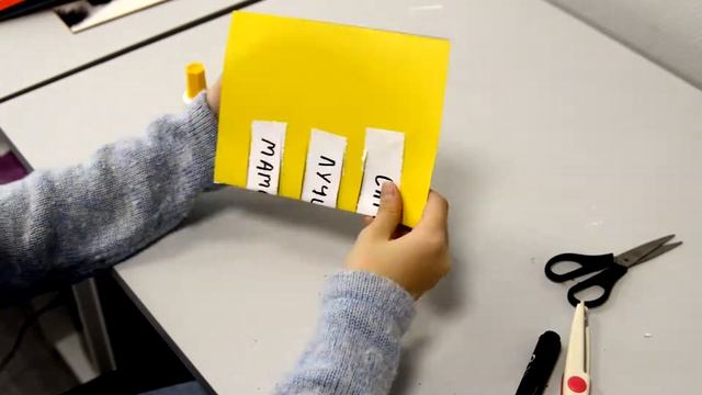 ЛАЙФХАК "Открытка для мамы" смотреть онлайн