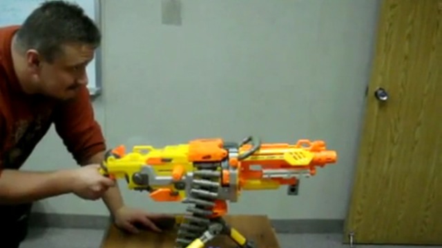 Оружие - детям! смотреть онлайн