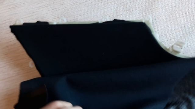 Toyota Corolla. Снятие дверных панелей и Оклейка экокожей. смотреть онлайн