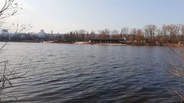 Матвеевкий залив на Трухановом острове в Киеве. смотреть онлайн