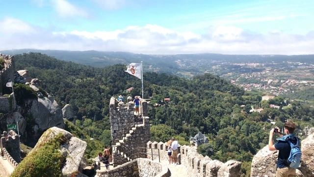 Замок Мавров , Синтра, Португалия / castle of the moores in Sintra, Portugal смотреть онлайн
