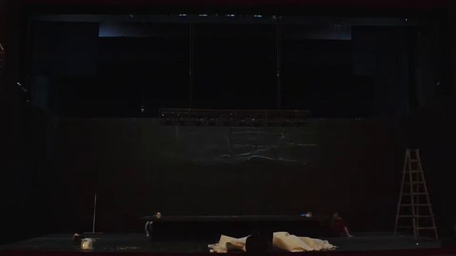 "Солнечная линия" (автор- И.Вырыпаев, режиссер- В.Рыжаков) Гастроли в Екатеринбурге 18.11.2018 смотреть онлайн