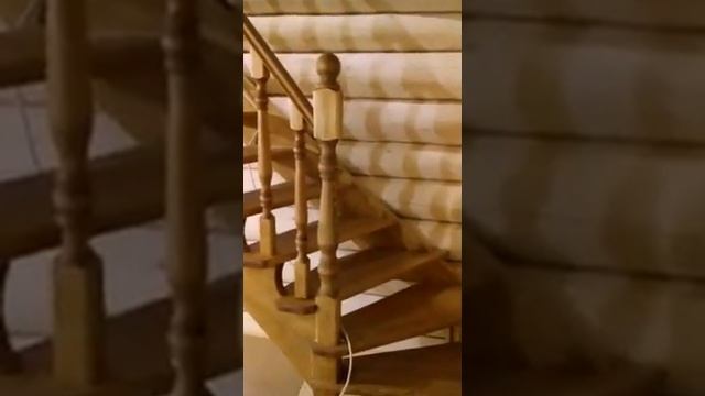 Авторские лестницы из массива. смотреть онлайн