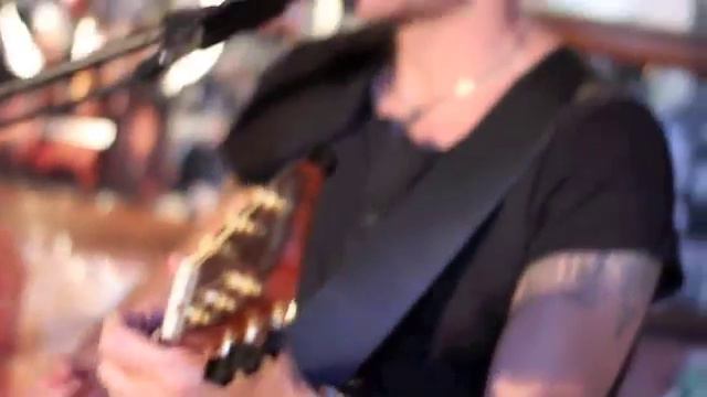 One - Alessandro Formenti (U2 acoustic cover) смотреть онлайн