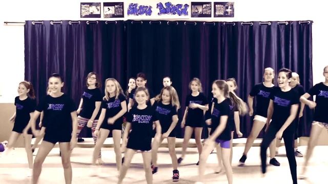 Uptown Funk Hip Hop Video смотреть онлайн
