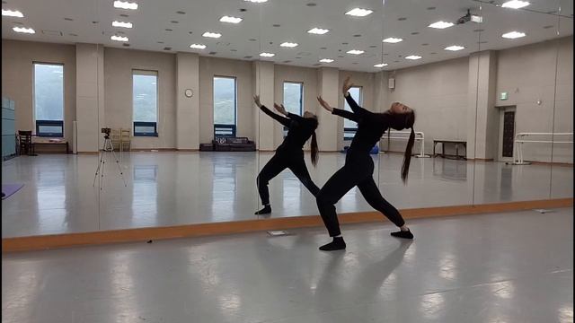 TEN X WINWIN CHOREOGRAPHY DANCE TUTORIAL Part 1 WITH EXPLAINATION (BILLIE EILISH, KHALID) смотреть онлайн