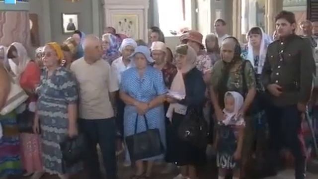 14 июля в храме Святого пророка Илии прибывали мощи святых смотреть онлайн