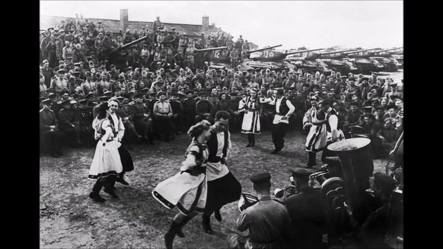 Лидия Русланова - "Валенки" смотреть онлайн