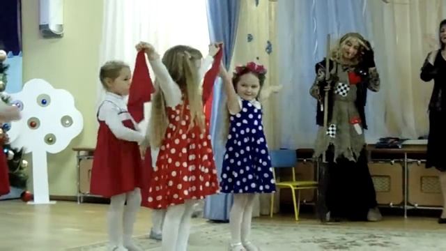 Бабка Ежка-2017/2 смотреть онлайн