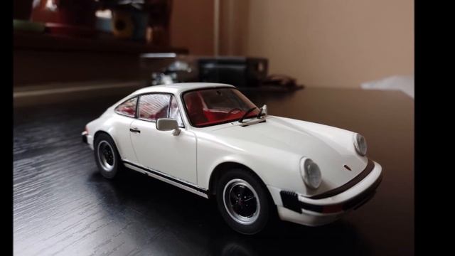 Porsche 911 G-series by Revell 1/24 смотреть онлайн