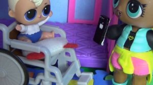 УЛЕТЕЛА НАВСЕГДА! Воспитательница бросила малышей ЛОЛ сюрприз в детском садике #куклы #ЛОЛ #Мультик