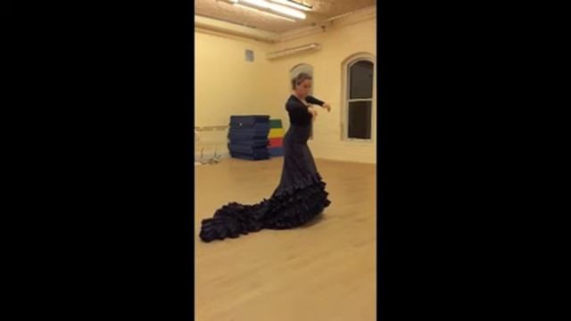 Flamenco, bata de cola, sewing смотреть онлайн
