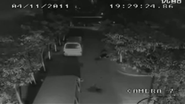 Жуткие Встречи Людей с Молнией Попавшие на Камеру смотреть онлайн