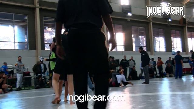 TRIANGLE CHOKED! GIRLS GRAPPLING • Nogi Bear® Classic Match – Women Wrestling Great Competition смотреть онлайн