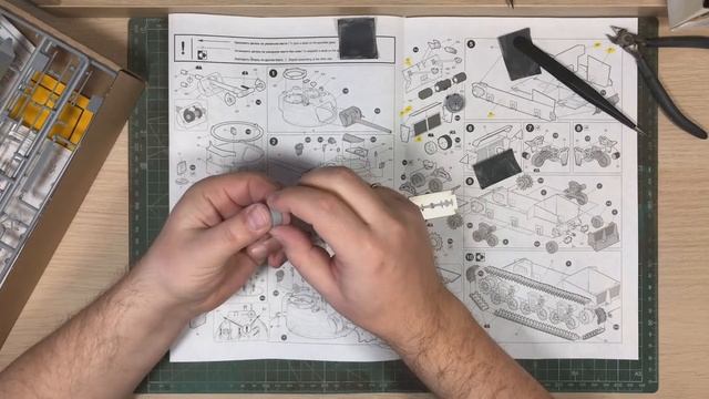 Стрим M4A2 Sherman Звезда Часть III. Продолжение сборки тележек. смотреть онлайн