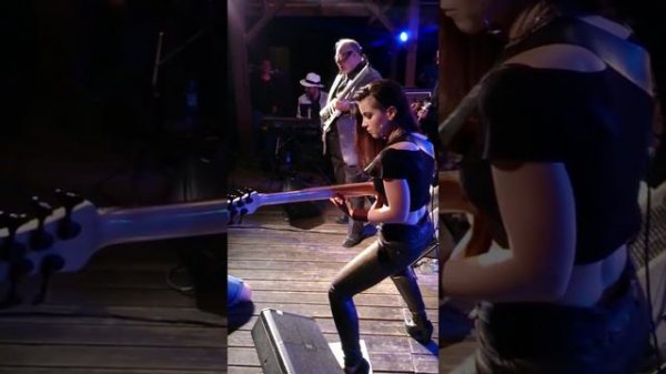 SLAP BASS SOLO LIVE [Joanna Dudkowska - Spector Bass]