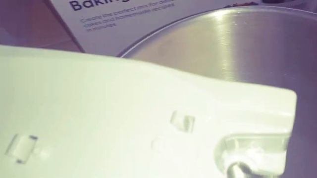Unboxing Mixer Electrolux.. Seriously keren bgt !! #electrolux #mixer #baking смотреть онлайн