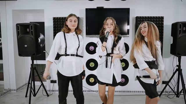кавер на песню Сестричка смотреть онлайн