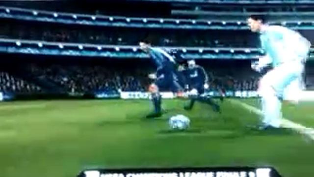 Funny Goal in the Pro Evolution Soccer(PES) 2010 смотреть онлайн