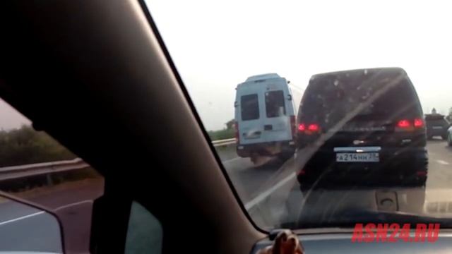 Обгон по встречной полосе в Благовещенске смотреть онлайн