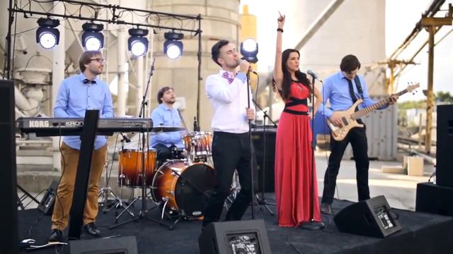 живая музыка на свадьбу кавер группа TOP 5 vs кавер группа SHEDDOK смотреть онлайн