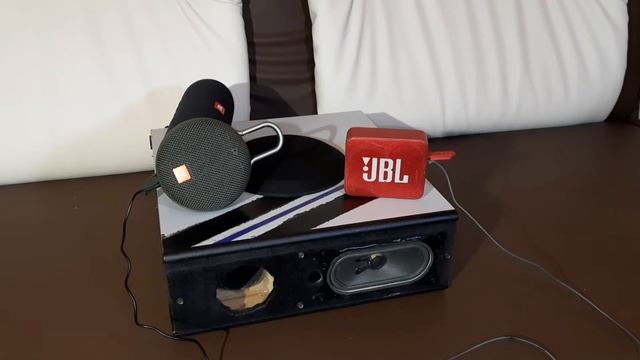 JBL GO 2 VS JBL CLIP 3 VS JBL FLIP 5 и партативныи саб GO 2 в месте с KLIP 3 смотреть онлайн