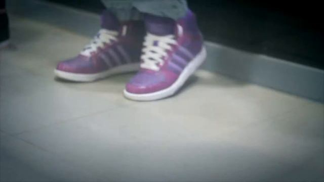 RED LINE IN ADIDAS смотреть онлайн