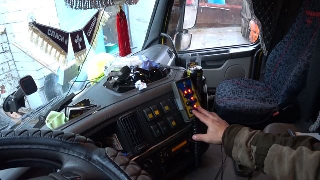 СТАВИМ КУЗОВ НА МАЗ ГРУЗОВЫМ ЭВАКУАТОРОМ смотреть онлайн