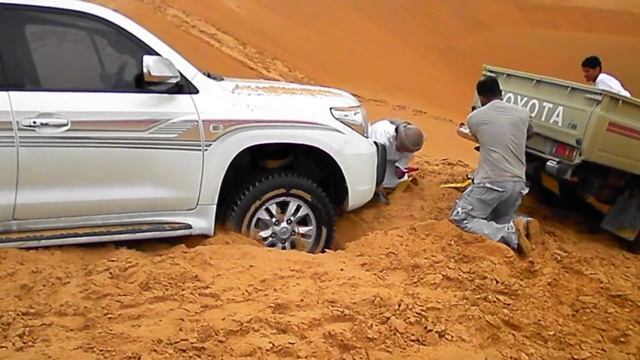 Toyota Land Cruiser Stuck In Desert Sand