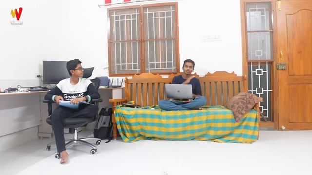 MACBOOK SCREEN BROKEN PRANK ON BROTHER! ?? | UNEXPECTED REACTION ? | VelBros Tamil