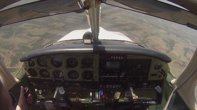 GoPro HD: Piper Arrow Flying Lesson смотреть онлайн