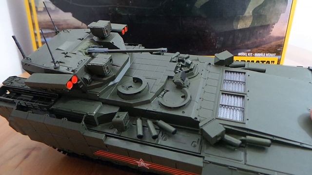 ТБМП Т-15"АРМАТА" "ZVEZDA" 1/35 + БОНУС!! Скачать каталог ZVEZDA 2019 смотреть онлайн