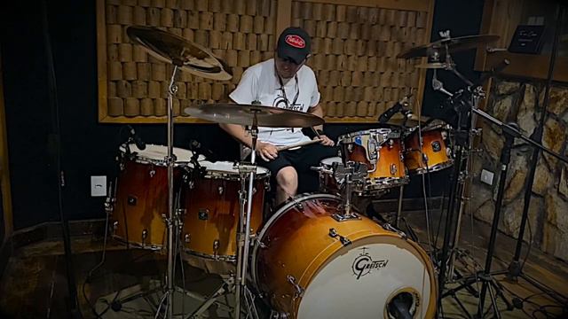 Drum Cover -Yes- Hold On. Gretsch Catalina Maple Mocha fade. смотреть онлайн