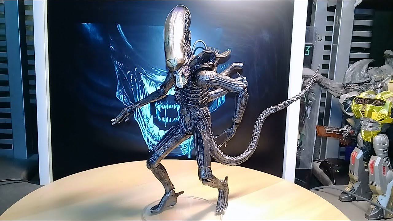 Neca 2008 Big Chap Alien (A "How To Choose Your Original Toy" tutorial)+ Unpackaging and Comparision смотреть онлайн