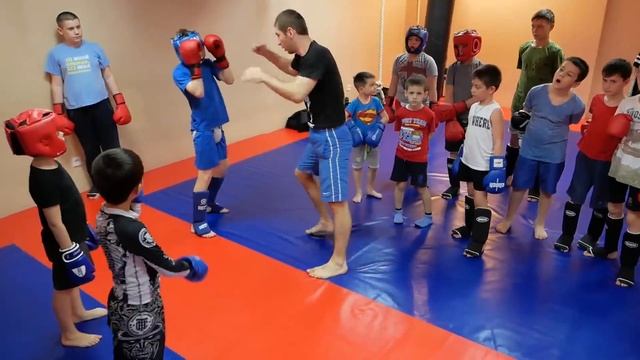 Кикбоксинг смотреть онлайн