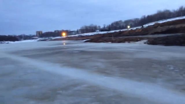 Переход по льду 14 апреля 2013г. смотреть онлайн