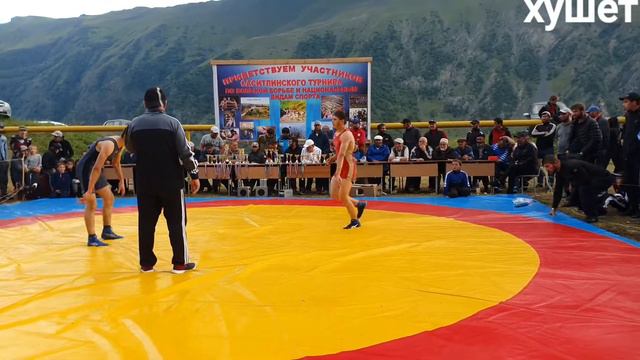 КАК ВЫ ДУМАЙТЕ КТО ВЫИГРАЛ В ЭТОМ СХВАТКЕ, смотреть онлайн