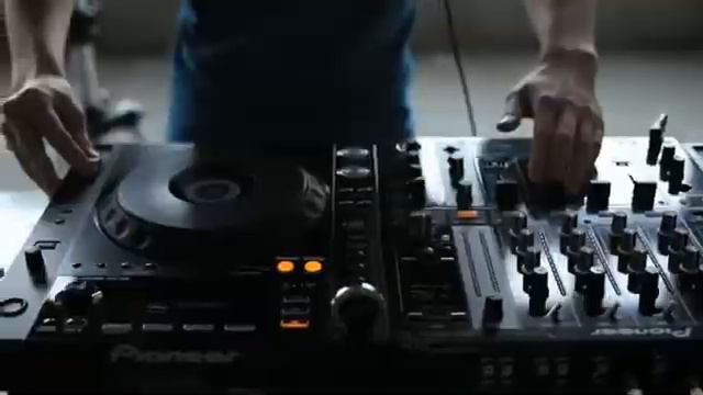CDJ-850 - Performance Multi Player Pioneer Electronics USA смотреть онлайн