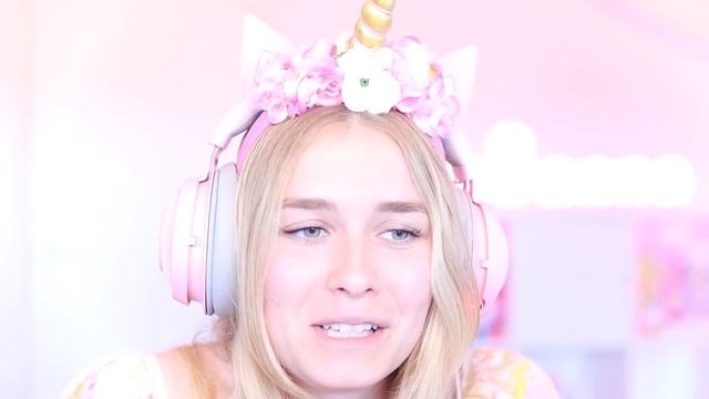 Opening *EVERY EGG* In Adopt Me! (Roblox) смотреть онлайн