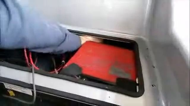 Video showing Replacement of Batteries onT.REX смотреть онлайн