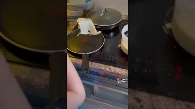 мой первый блин смотреть онлайн