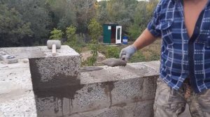 Кладка оконных проемов из арболитовых блоков. Арболит заканчивается - не хватит на этаж?