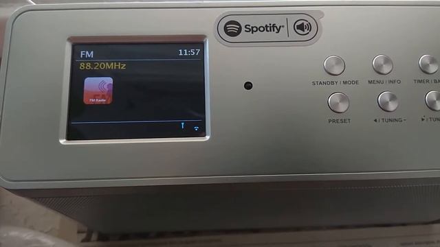 Auna KR 200 принимаем спорадик на стандартный проводок. смотреть онлайн
