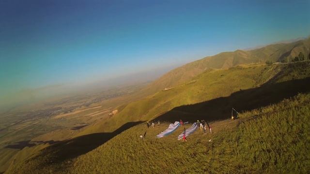 Парапланеризм (Ушконыр 2013) - Paragliding (Ushkonyr 2013) смотреть онлайн