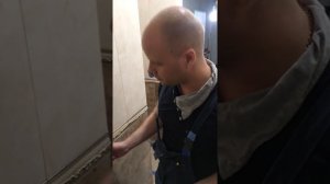 Крестики для плитки? Зачем нужна и как работает система выравнивания плитки? Ремонт в ванной.